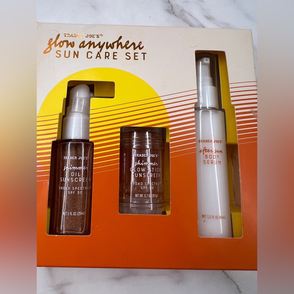 TRADER JOE’S 🌞 Glow Anywhere Sun Care Set 🌞Shimmer Oil Glow Stick SUNSCREEN NIB